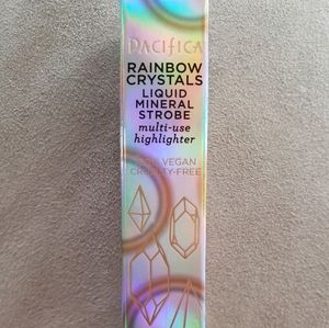 Pacifica Liquid Highlighter